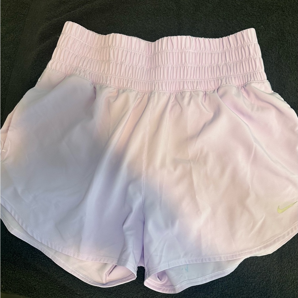 Nike High Waisted shorts